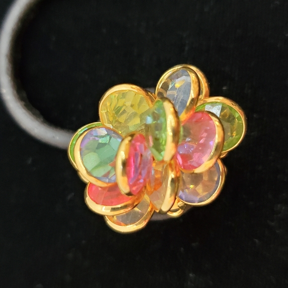 Vintage Pastel Crystal Cluster Earrings Uranium Glass Multi-layer - Picture 9 of 9